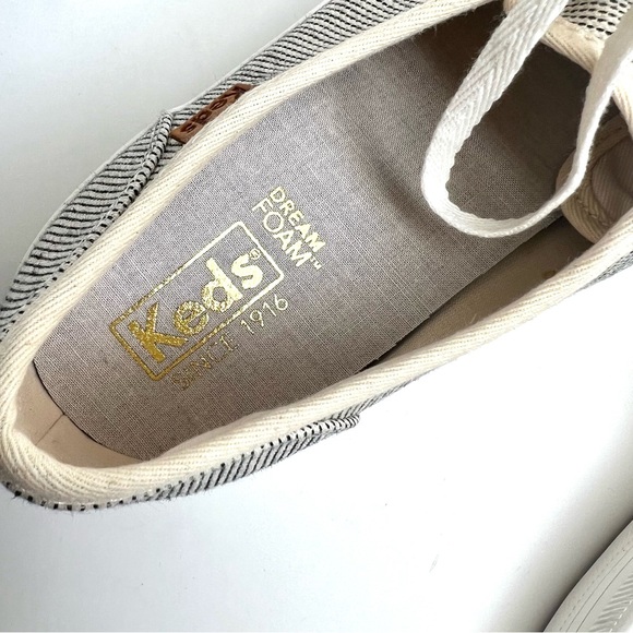 NWT KEDS VINTAGE CHAMPION CANVAS SNEAKER - Picture 12 of 15